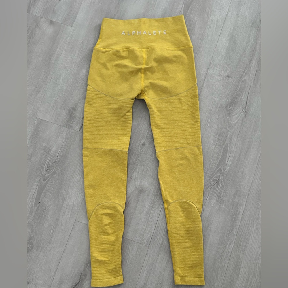 Alphalete Revival leggings, yellow size small